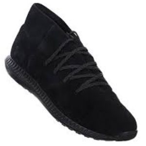 New Under Armour UA Men’s suede shoes